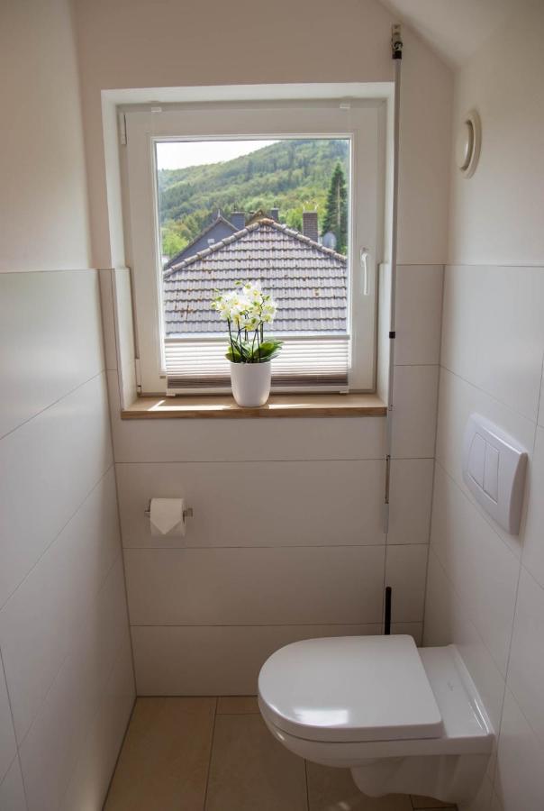 Ferienhaus Moselhoehe -Neu- Traben-Trarbach Bagian luar foto