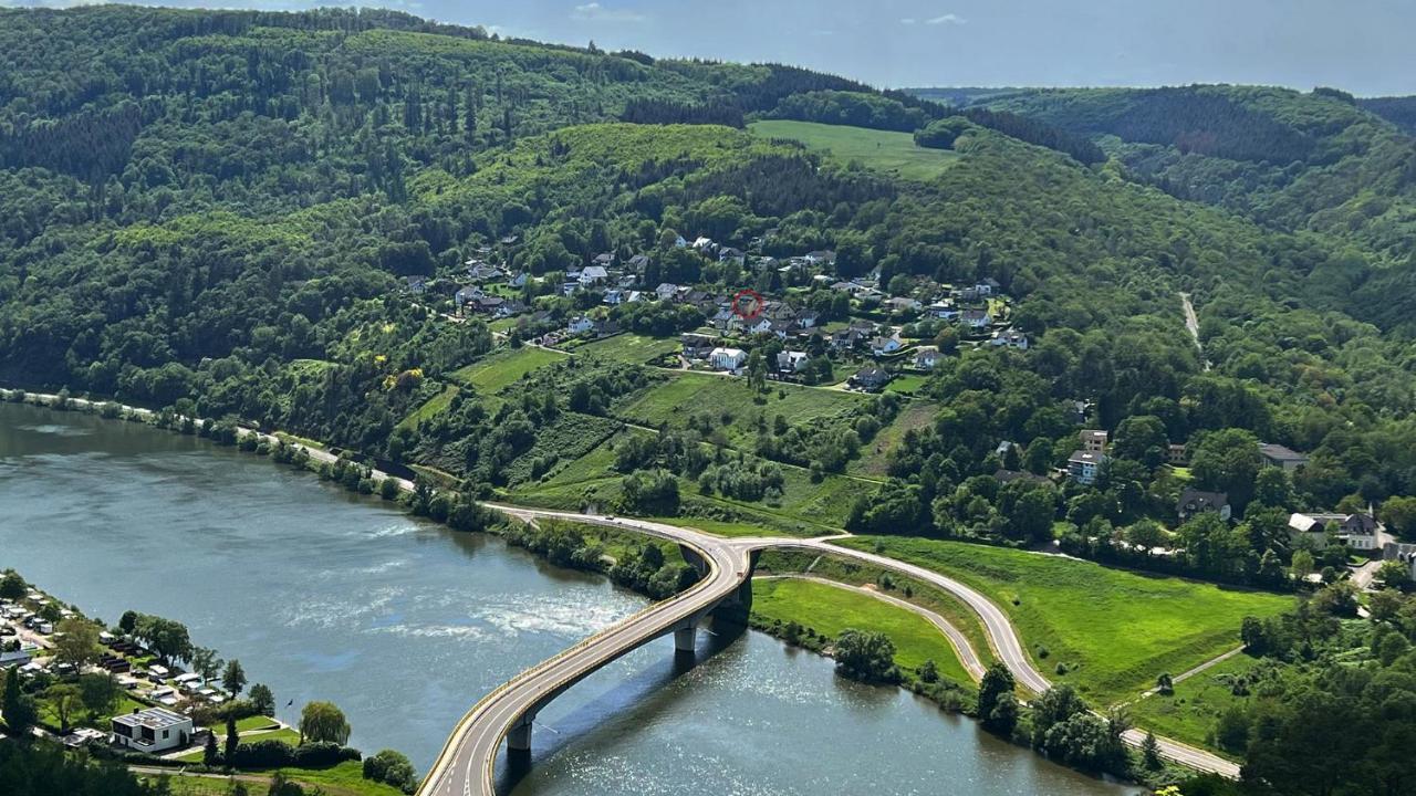 Ferienhaus Moselhoehe -Neu- Traben-Trarbach Bagian luar foto
