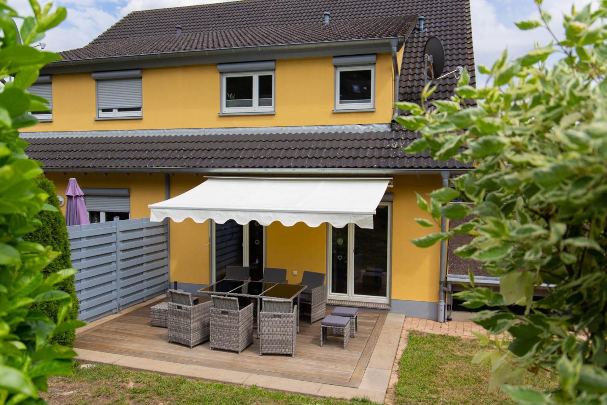 Ferienhaus Moselhoehe -Neu- Traben-Trarbach Bagian luar foto